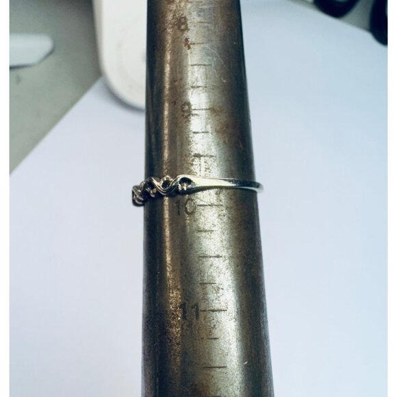 Vintage Estate Sterling Silver Twisted Design Thin Band Ring, Stackable, Sz 9.75 - Picture 7 of 10